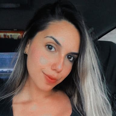 Emma Torres profile